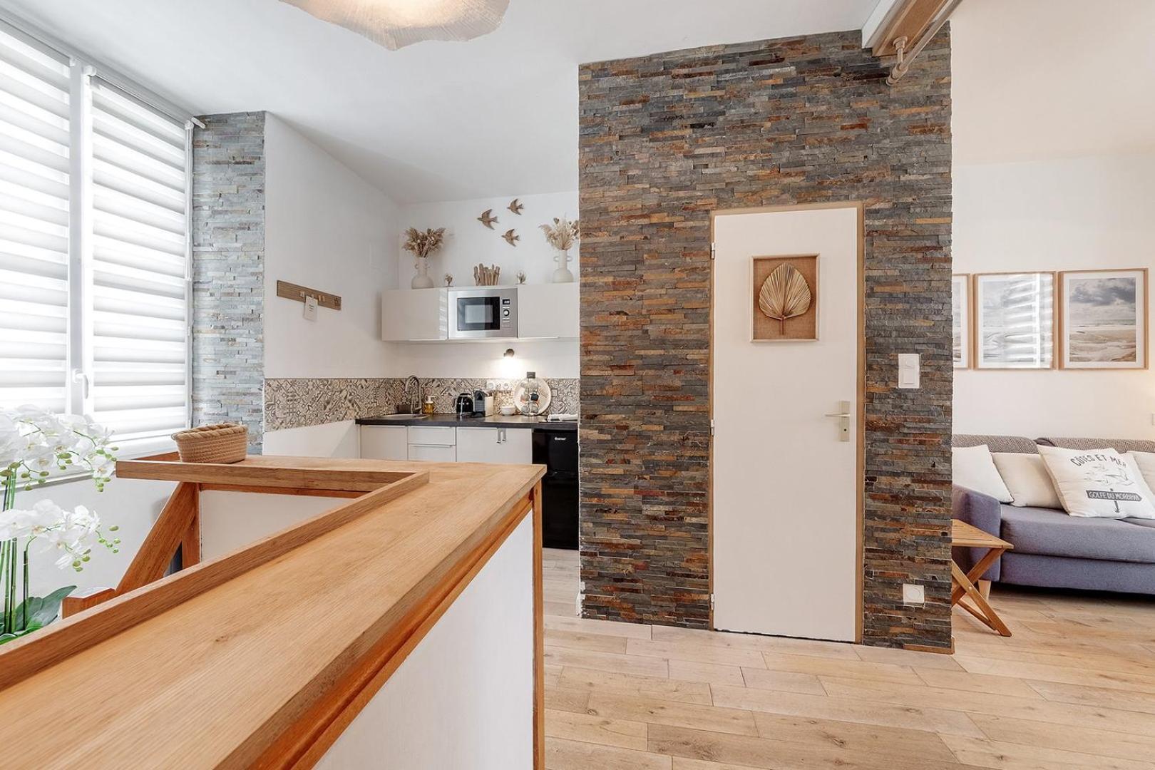 Tassigny - Charmant Appartement/ Terrasse - Port 瓦讷 外观 照片