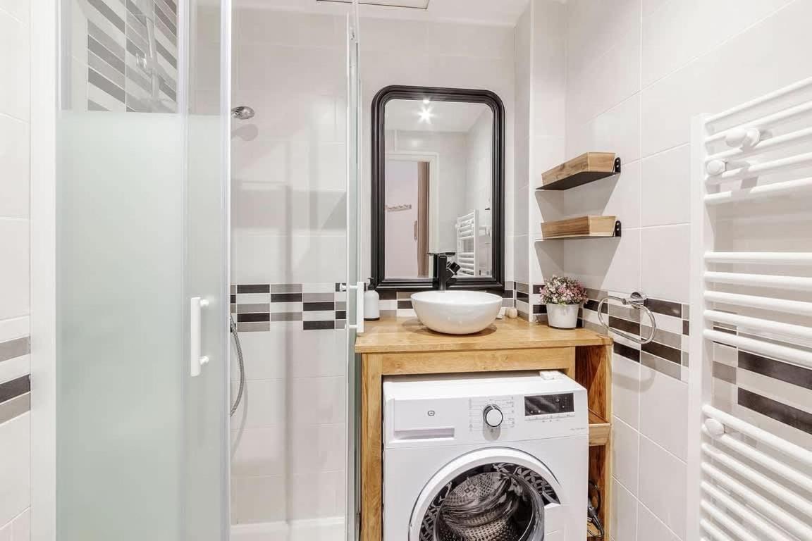 Tassigny - Charmant Appartement/ Terrasse - Port 瓦讷 外观 照片