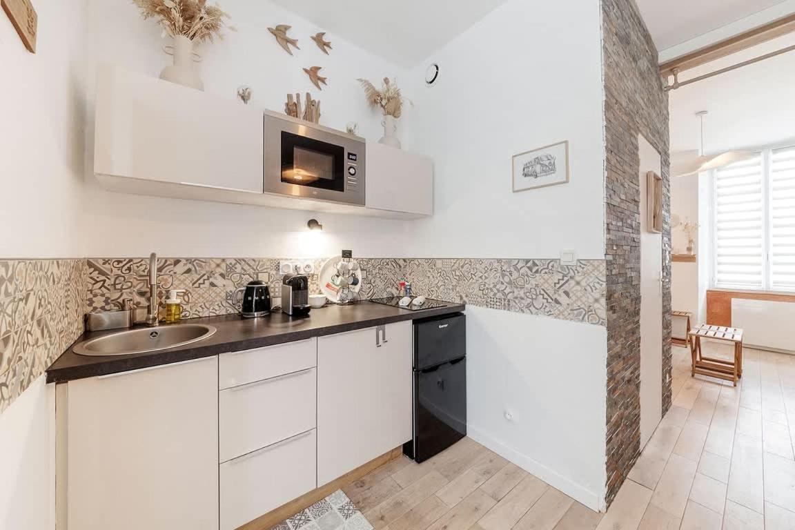 Tassigny - Charmant Appartement/ Terrasse - Port 瓦讷 外观 照片
